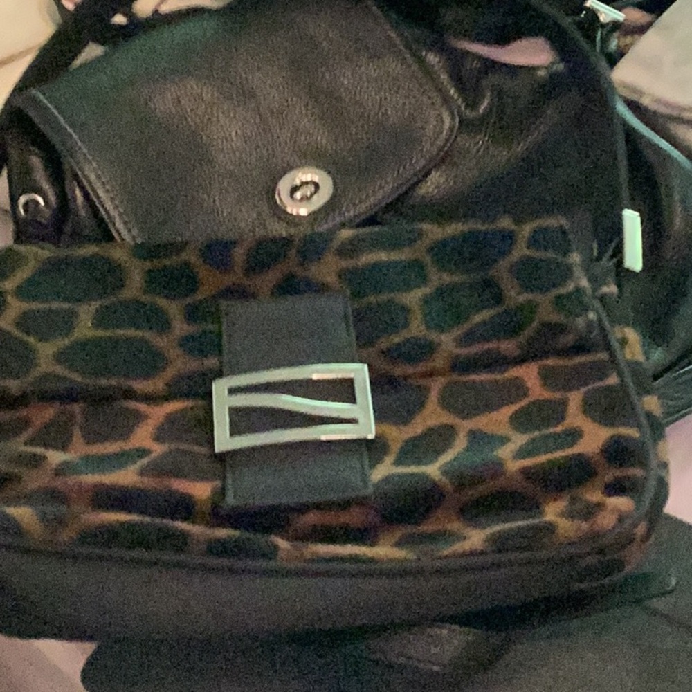 Giraffe Pattern Purse